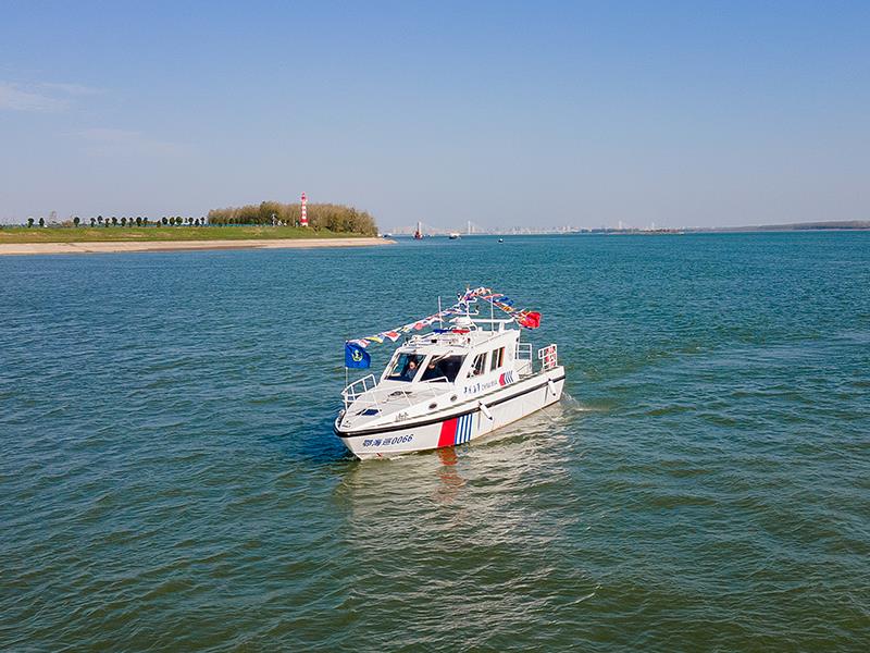 Aluminium alloy business boat